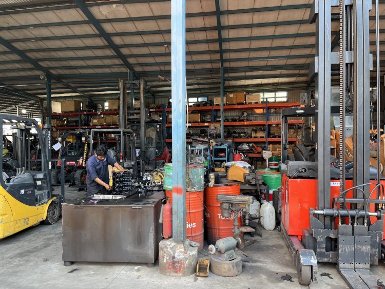 sửa chữa xe nâng điện